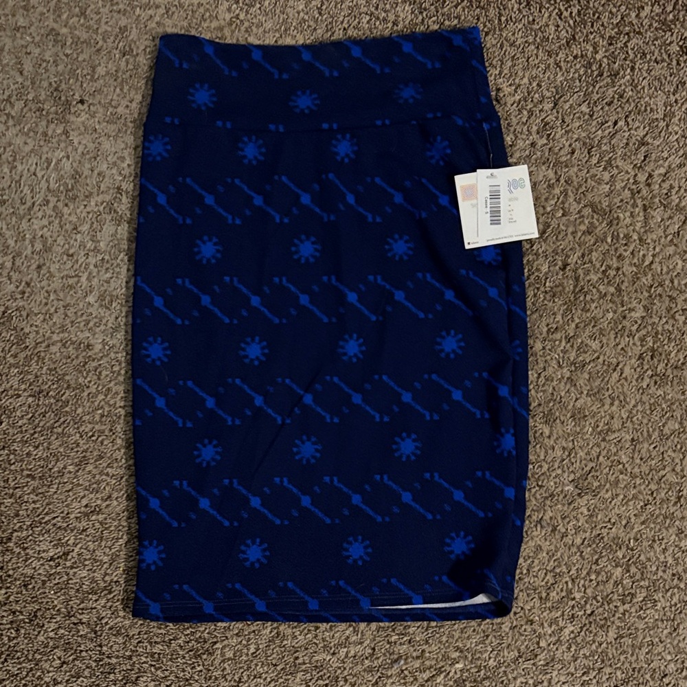 LuLaRoe Cassie Navy and Blue Geometric Pencil Skirt